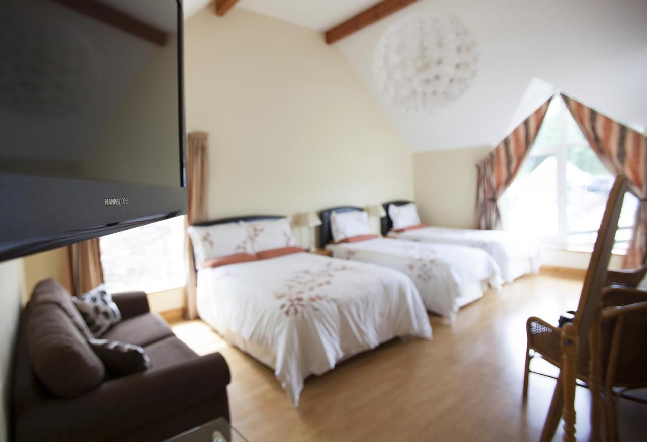Wicklow Way Lodge Esterno foto
